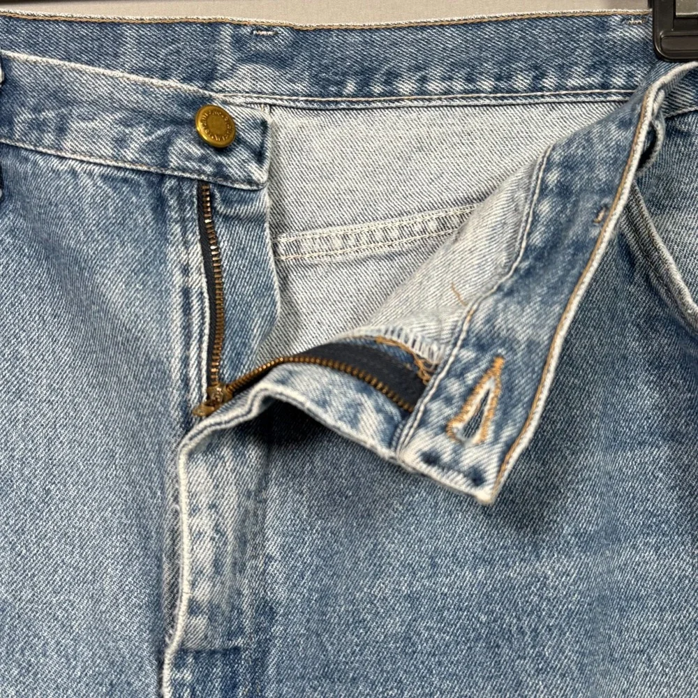 Wrangler Jeans Men 46x29 Blue Distress Straight Leg Classic 100% Cotton Rise 14